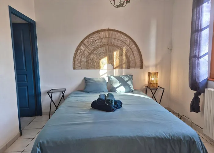 Apartment De La Tride 2 Avec Terrasse Proche Du Centre Lectoure